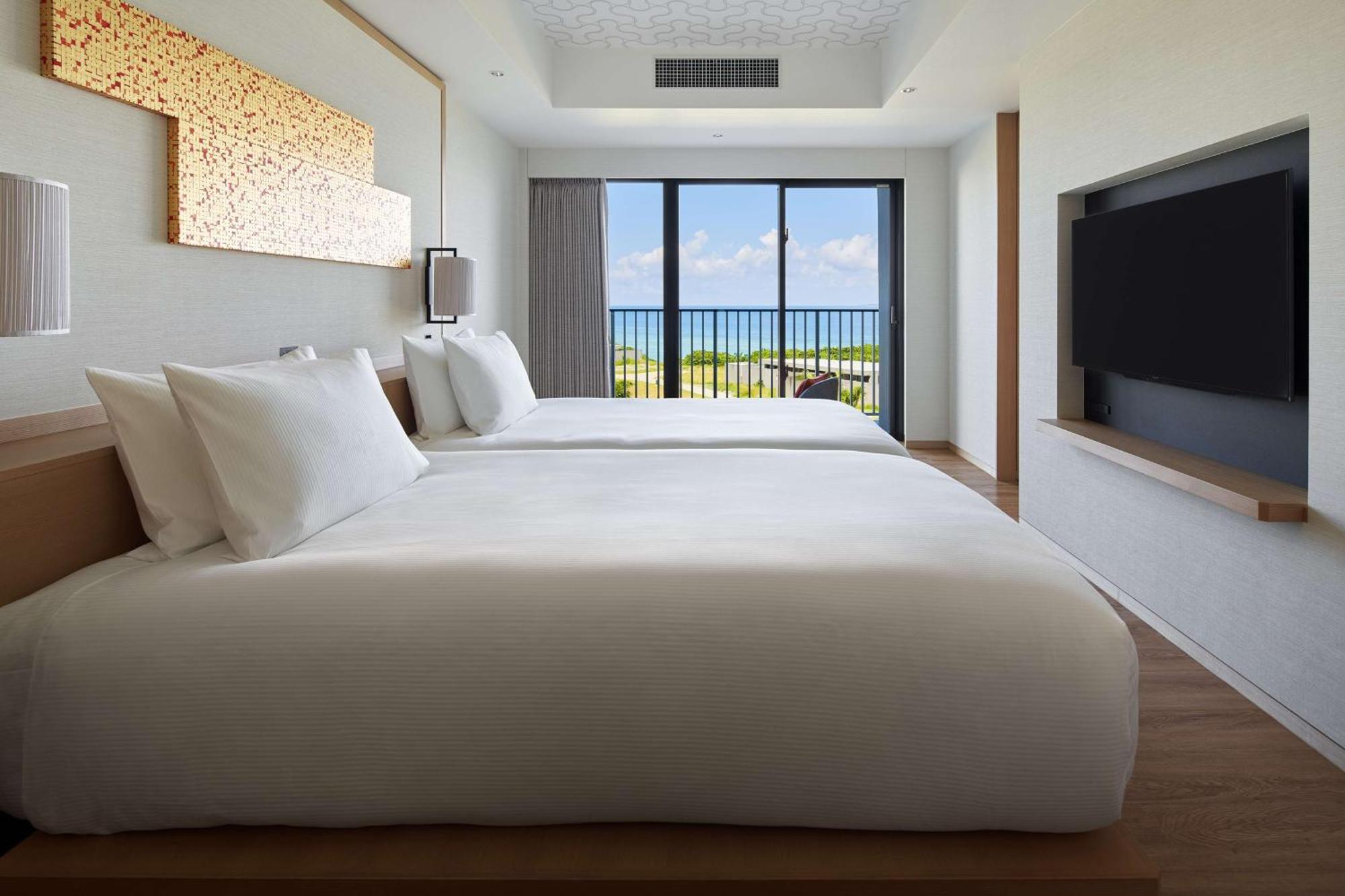 Hilton Club The Beach Resort Sesoko Motobu Bagian luar foto