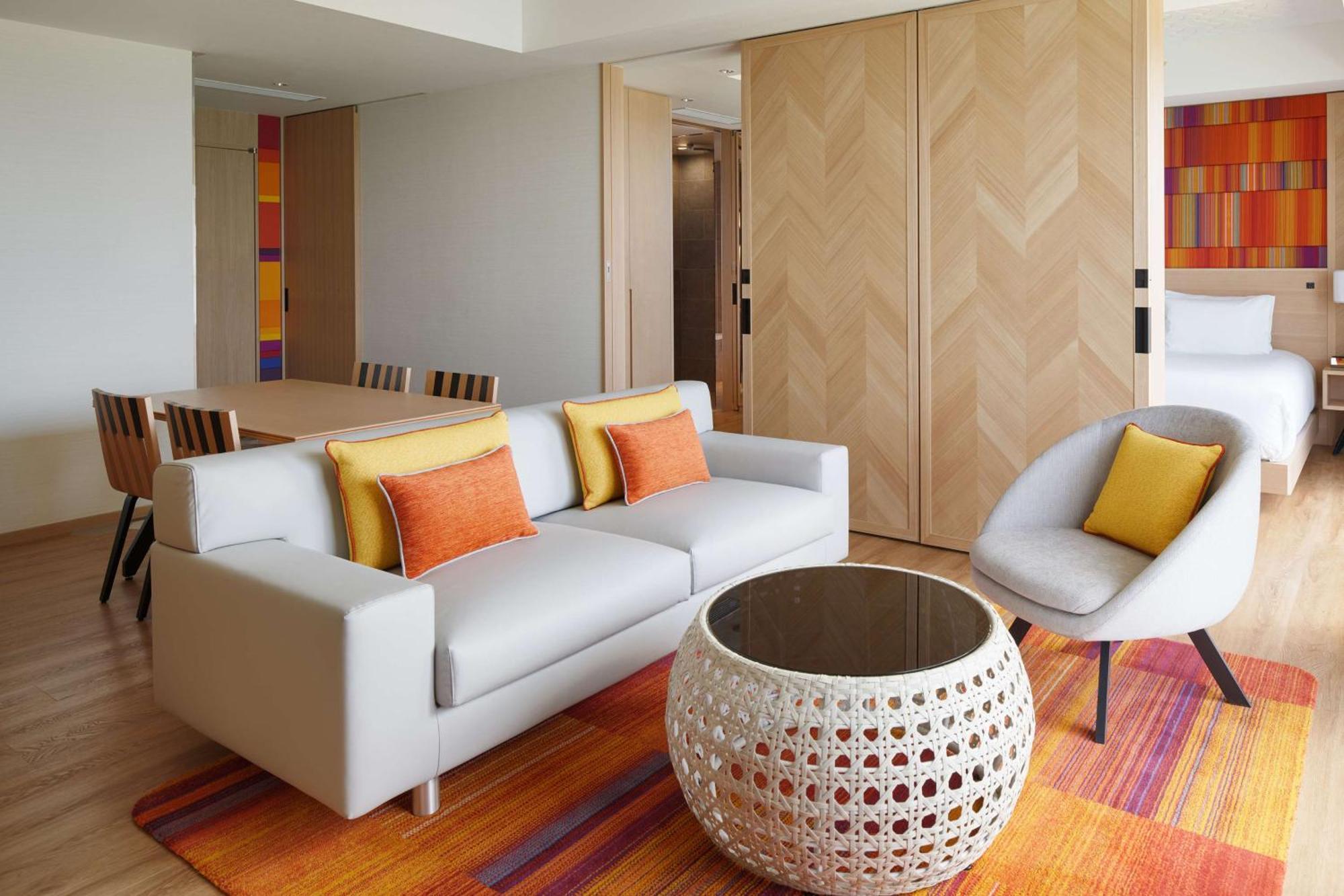 Hilton Club The Beach Resort Sesoko Motobu Bagian luar foto